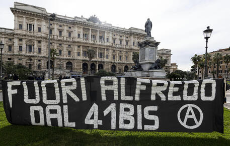 Un sit-in degli anarchici a Roma contro il 41 bis e in favore di Cospito © ANSA