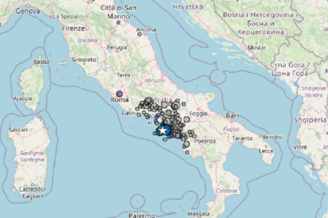 I cerchi indicano l'area in cui è stato avvertito il terremoto di magnitudo 4,2 ai Campi Flegrei del 27/9 2023 (fonte: Haisentitoilterremoto?/INGV)