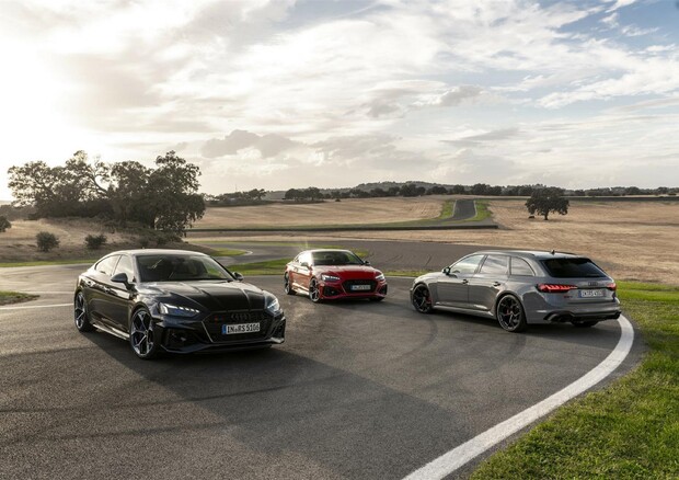 Audi RS 4 Avant e RS 5, a listino i pacchetti competition (ANSA)