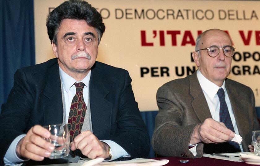 Achille Occhetto con Giorgio Napolitano - RIPRODUZIONE RISERVATA
