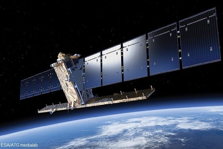 Rappresentazione artistica di una satellite della costellazione europea Copernicus per l 'osservazione della Terra (fonte: ESA/ATG medialab) - RIPRODUZIONE RISERVATA