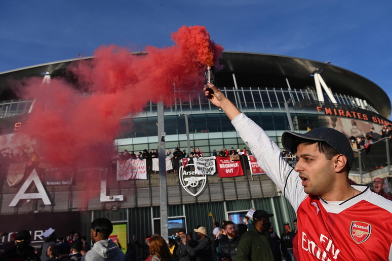 Protest at Arsenal © ANSA/EPA