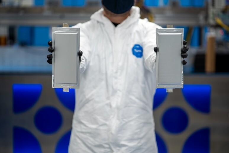 Ford, investimento per sviluppo batterie allo stato solido © ANSA/web