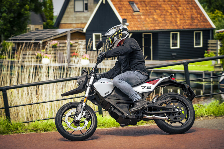 Zero Motorcycles: FXE è moto del futuro già oggi - RIPRODUZIONE RISERVATA