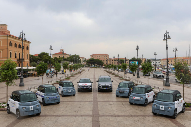 Citroën sbarca a La Maddalena con una flotta elettrica - RIPRODUZIONE RISERVATA