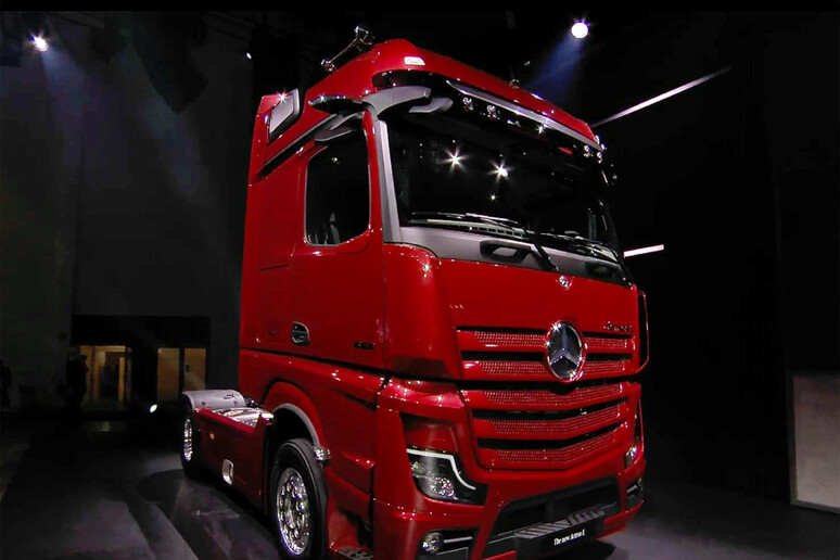 IAA Transportation, Mercedes-Benz Trucks crede nel gasolio - RIPRODUZIONE RISERVATA