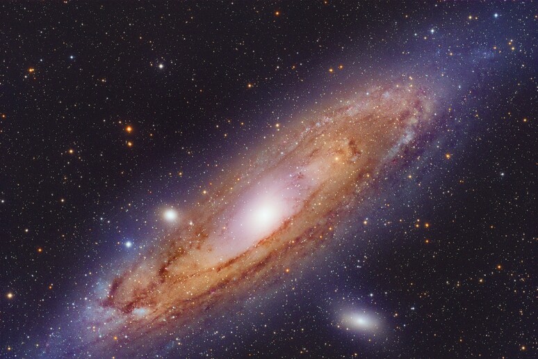 La galassia di Andromeda (fonte: Ivan Bok, da Wikipedia) - RIPRODUZIONE RISERVATA