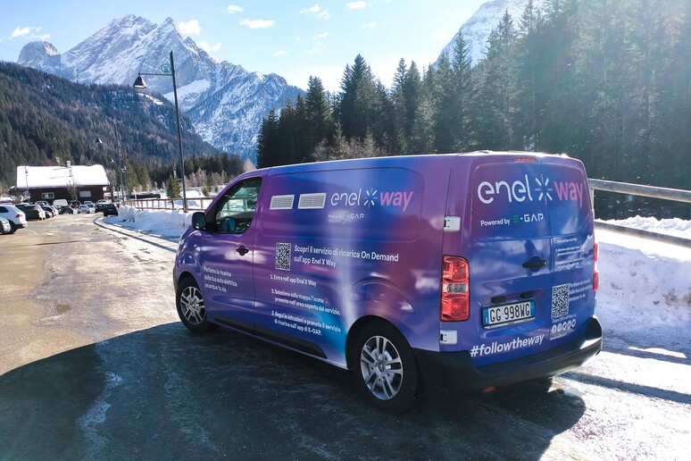 Enel X Way e E-Gap portano la ricarica per e-car in montagna © ANSA/Enel X Way - E-Gap