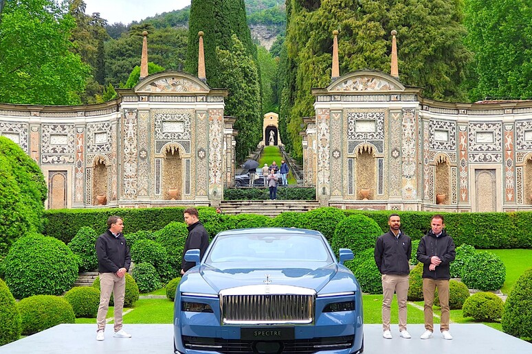 Rolls-Royce Spectre al concorso d 'eleganza di Villa d 'Este © ANSA/Rolls-Royce